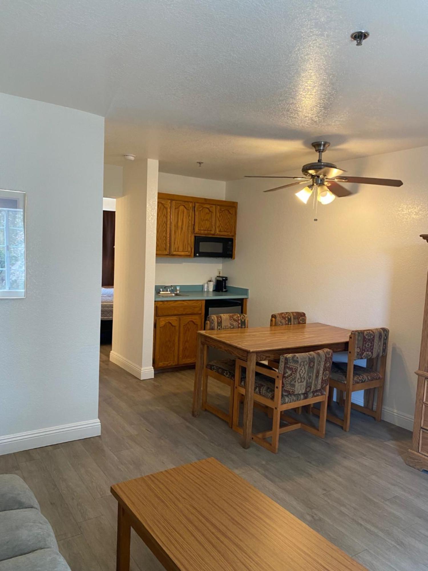 Lodge On The River Bullhead City Exteriér fotografie